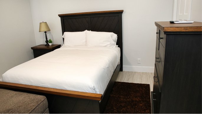 suite 7 gallery 6